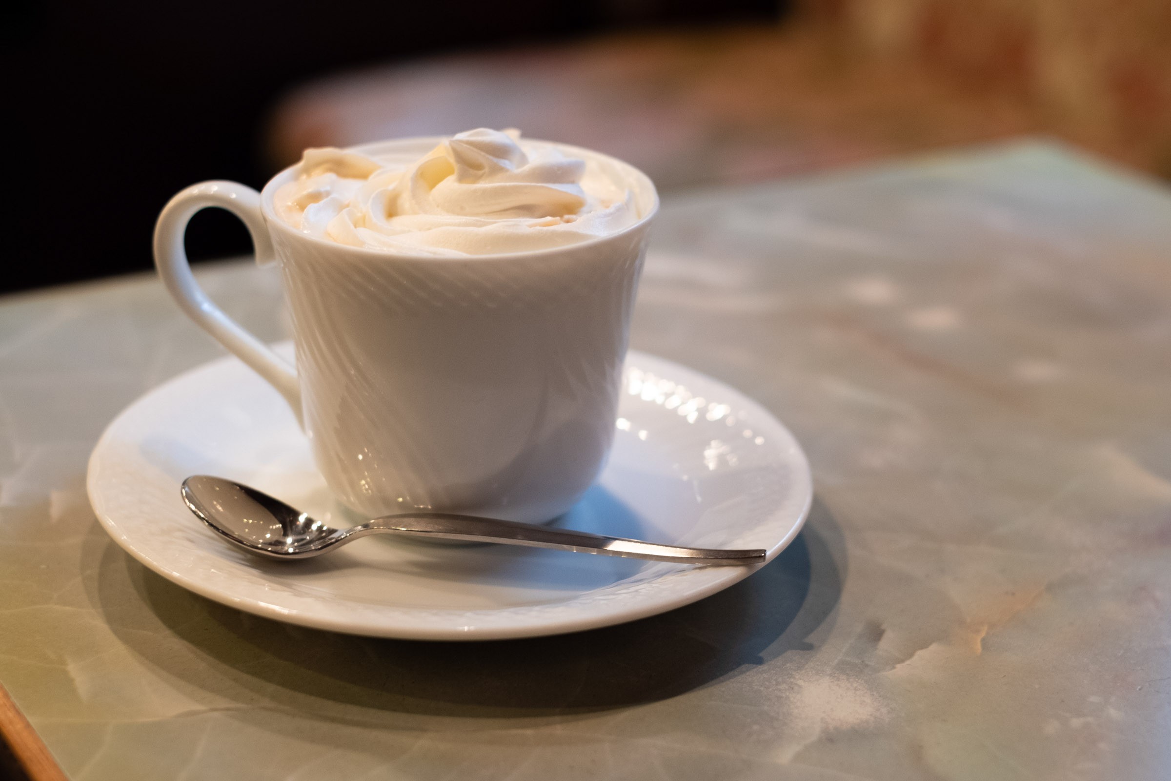 ウインナーコーヒー 昭和世代には懐かしい想い出の珈琲 フリー写真有 イメージガレージ
