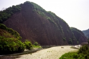 日本のエアーズロックと呼ばれる古座の一枚岩