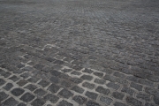 広場の石畳