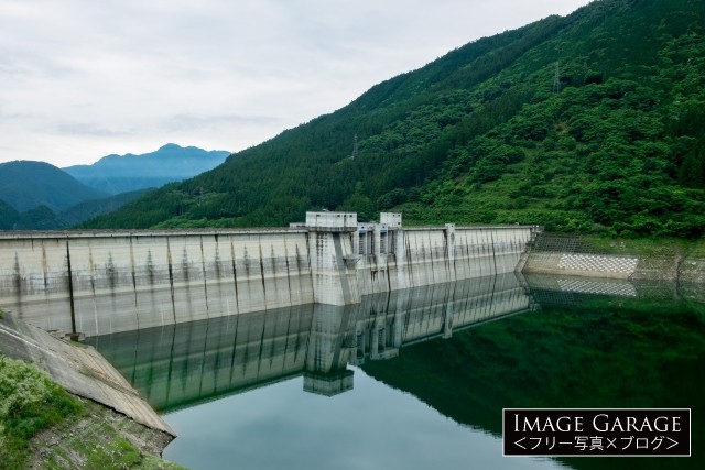 滝沢ダム・奥秩父もみじ湖のフリー画像