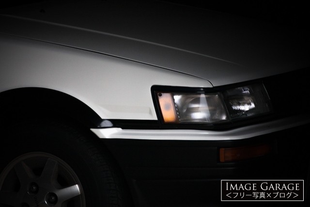 トヨタ・カローラレビン（AE86）のフリー写真素材（無料画像）