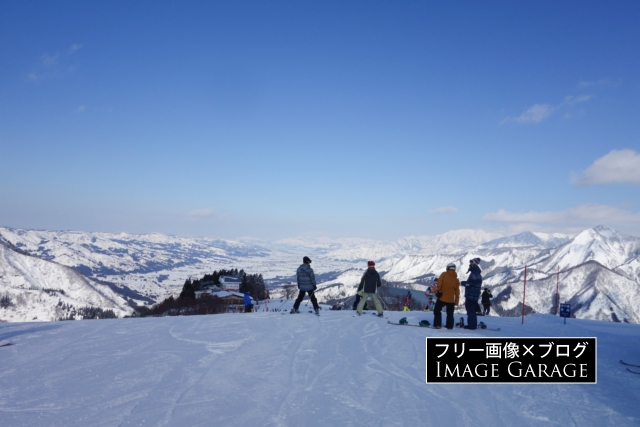 湯沢高原スキー場・中腹からの風景のフリー画像（無料写真素材）