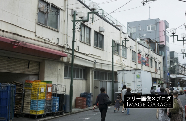 旧綱島駅ビルのフリー写真素材（無料画像）