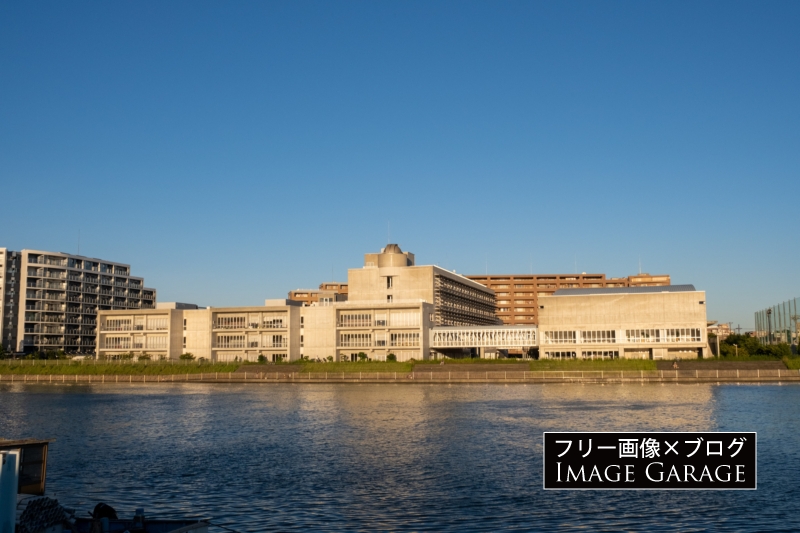 横浜サイエンスフロンティア高等学校のフリー写真素材（無料画像）