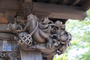 蓮馨寺の水舎の彫刻（川越）