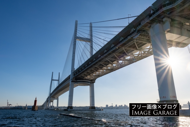 横浜ベイブリッジのフリー写真素材（無料画像）