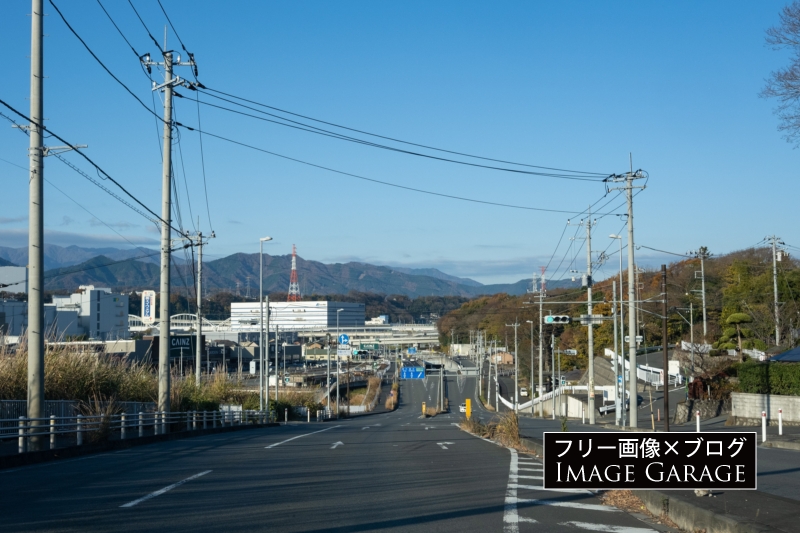 神奈川県道52号（相模原愛川IC付近）のフリー写真素材（無料画像）