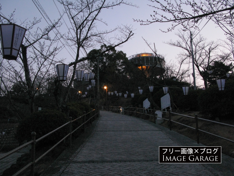 千光寺公園と旧展望台（尾道）のフリー写真素材（無料画像）