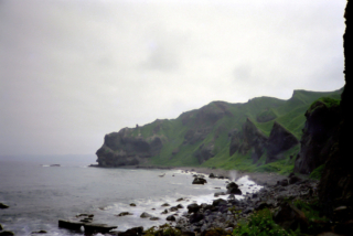 神威岬・水無の立岩付近の海岸