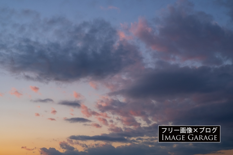夕焼け空（’22年12月30日）のフリー写真素材（無料画像）