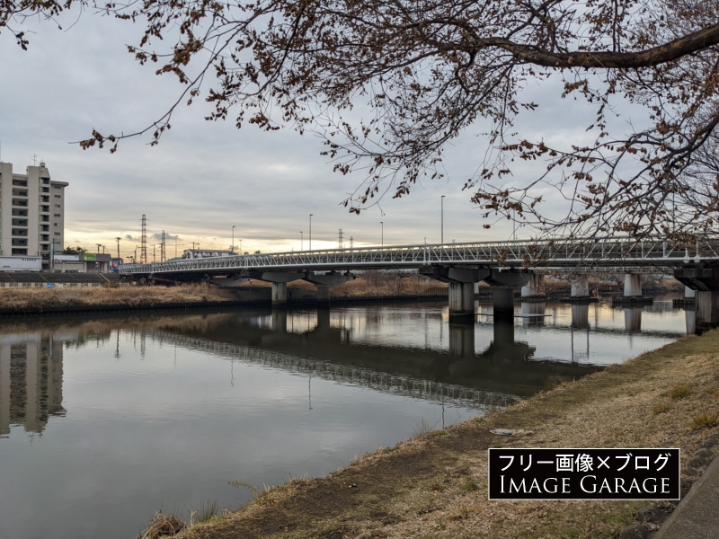 大綱橋共同トラス橋のフリー写真素材（無料画像）