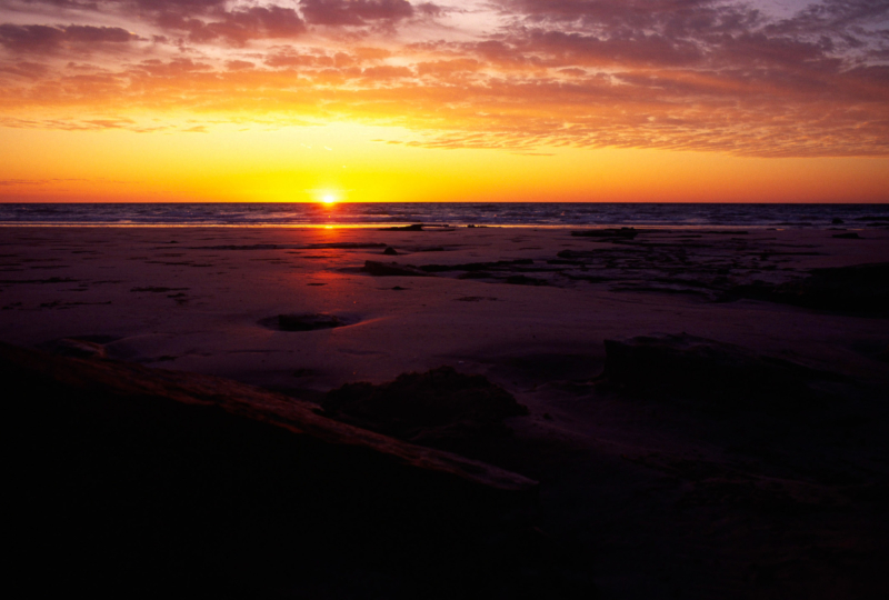 ケーブルビーチの夕焼けのフリー写真素材