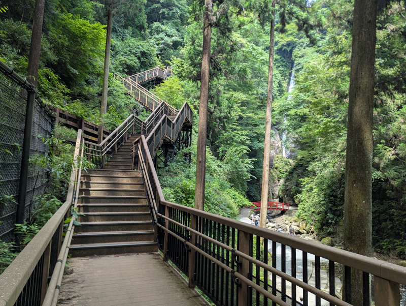 洒水の滝