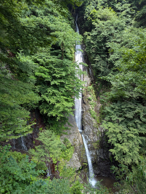 洒水の滝