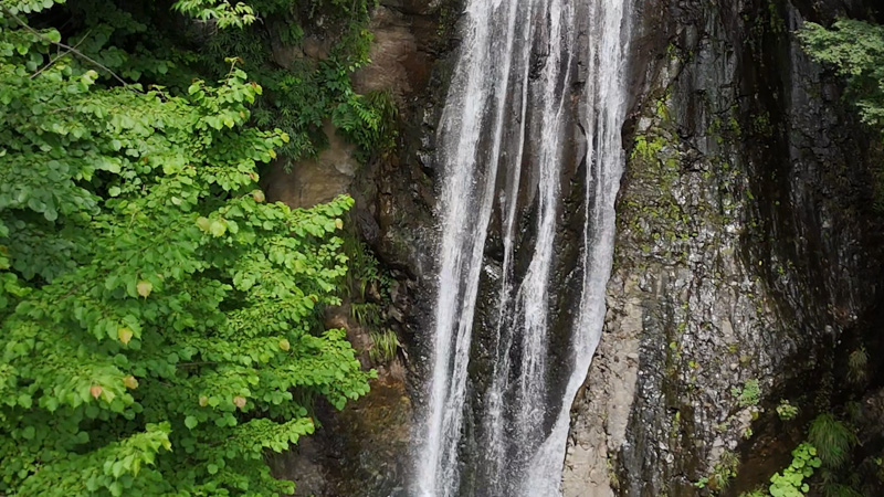 洒水の滝